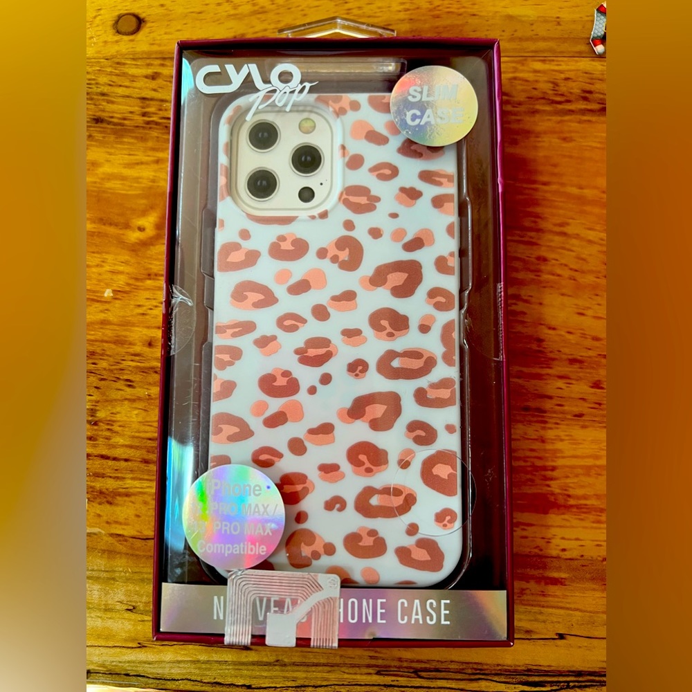 iphone 13/12 pro max Case. Cylo pop